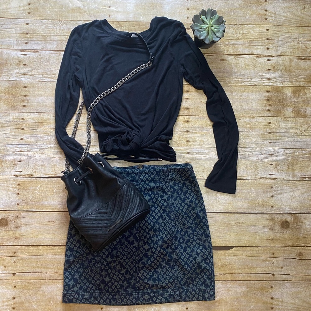 ✨Free People pattern skirt✨